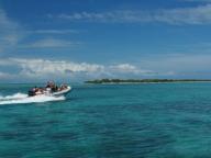 Lhooq Taxi-boat